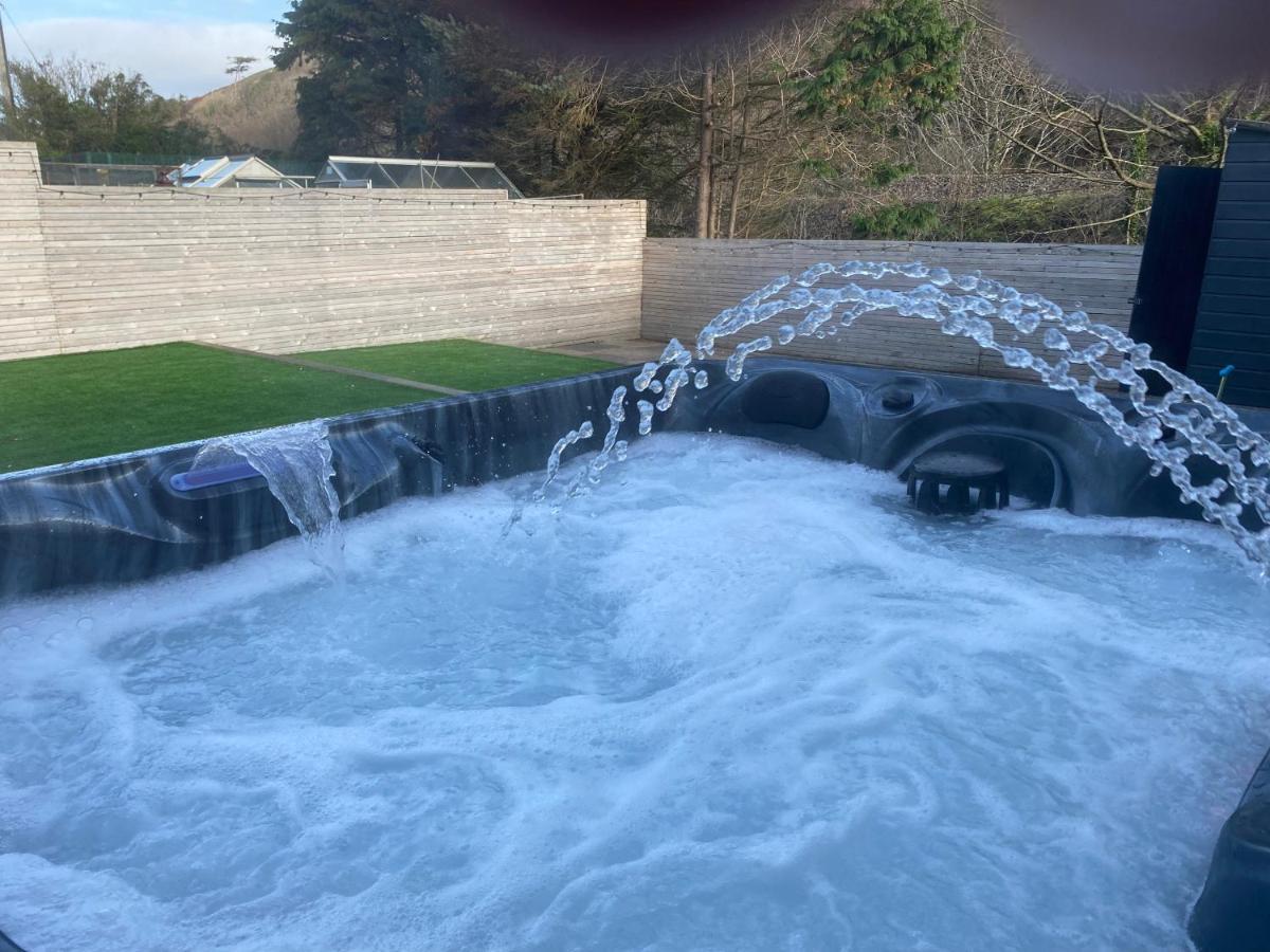 No40Barmouth-Modern,Spacious&Hot Tub Buitenkant foto