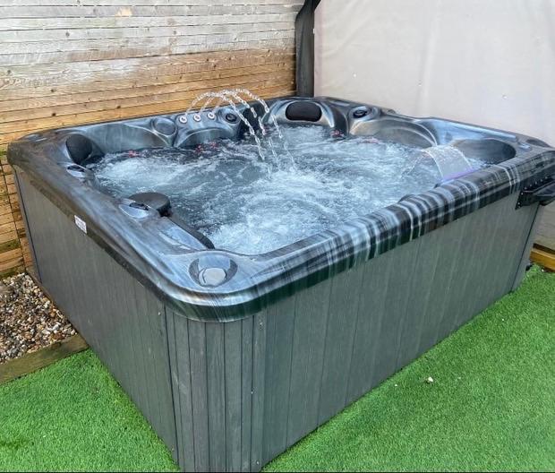 No40Barmouth-Modern,Spacious&Hot Tub Buitenkant foto